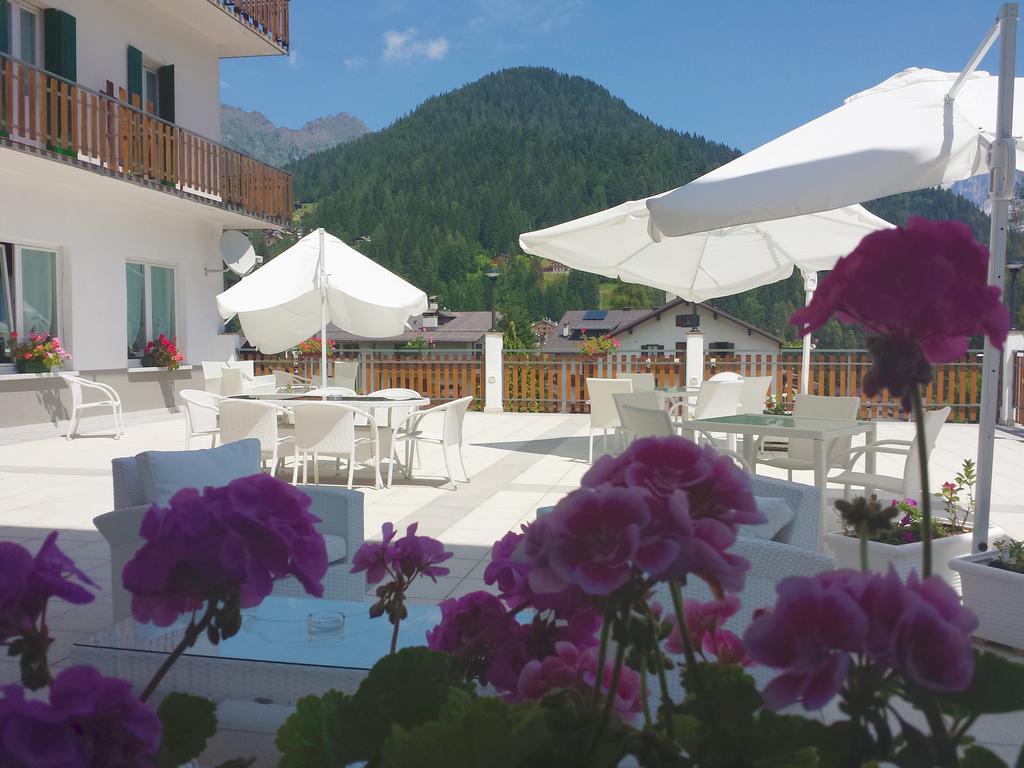 Hotel Pineta Falcade Zewnętrze zdjęcie
